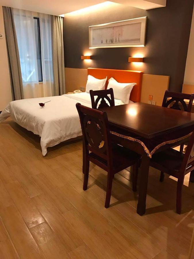 7 Days Premium Chongqing Jiangbei International Airport Branch Hotel Exterior photo
